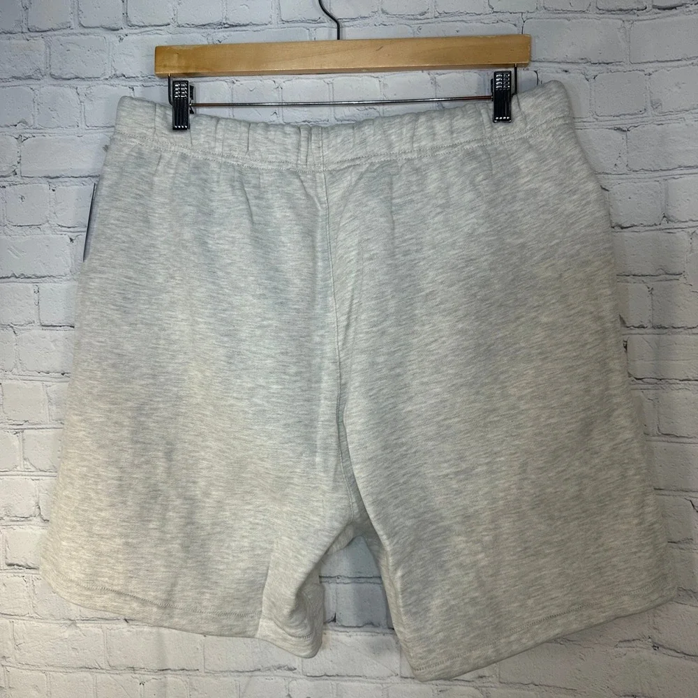 NEW Fear of God Essentials Mens Sweat Shorts Light Heather Grey Logo Size XL NWT